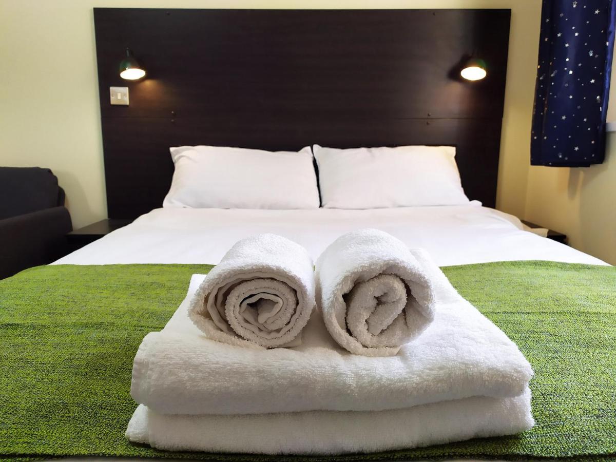 The Yew Studio - Self Contained One Bed Studio Flat With Parking 옥스퍼드 외부 사진