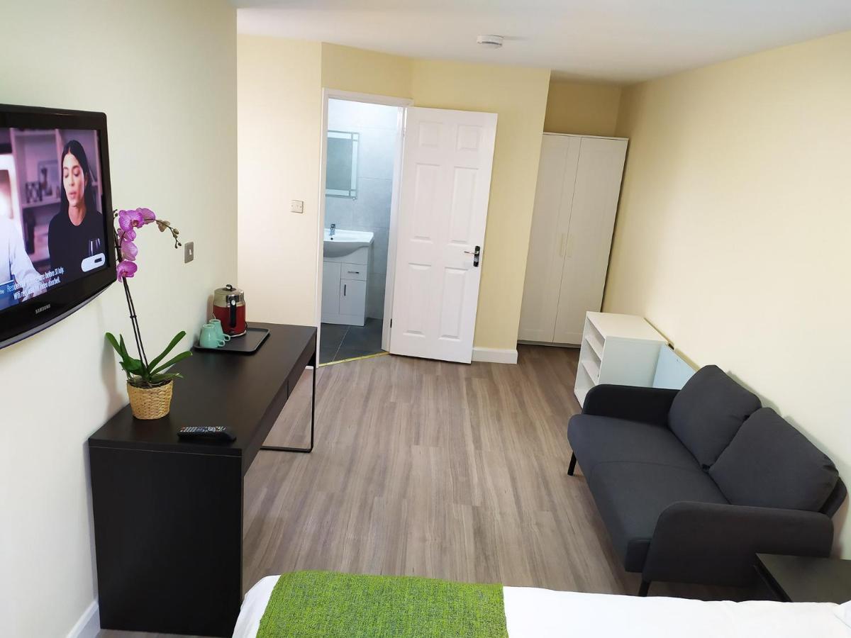 The Yew Studio - Self Contained One Bed Studio Flat With Parking 옥스퍼드 외부 사진